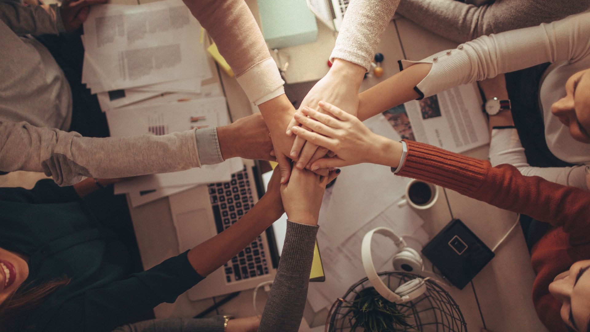 Kenapa Karakter yang Kuat Lebih Bisa Dongkrak Kesuksesan di Dunia Kerja Ketimbang Punya Otak yang Pinter