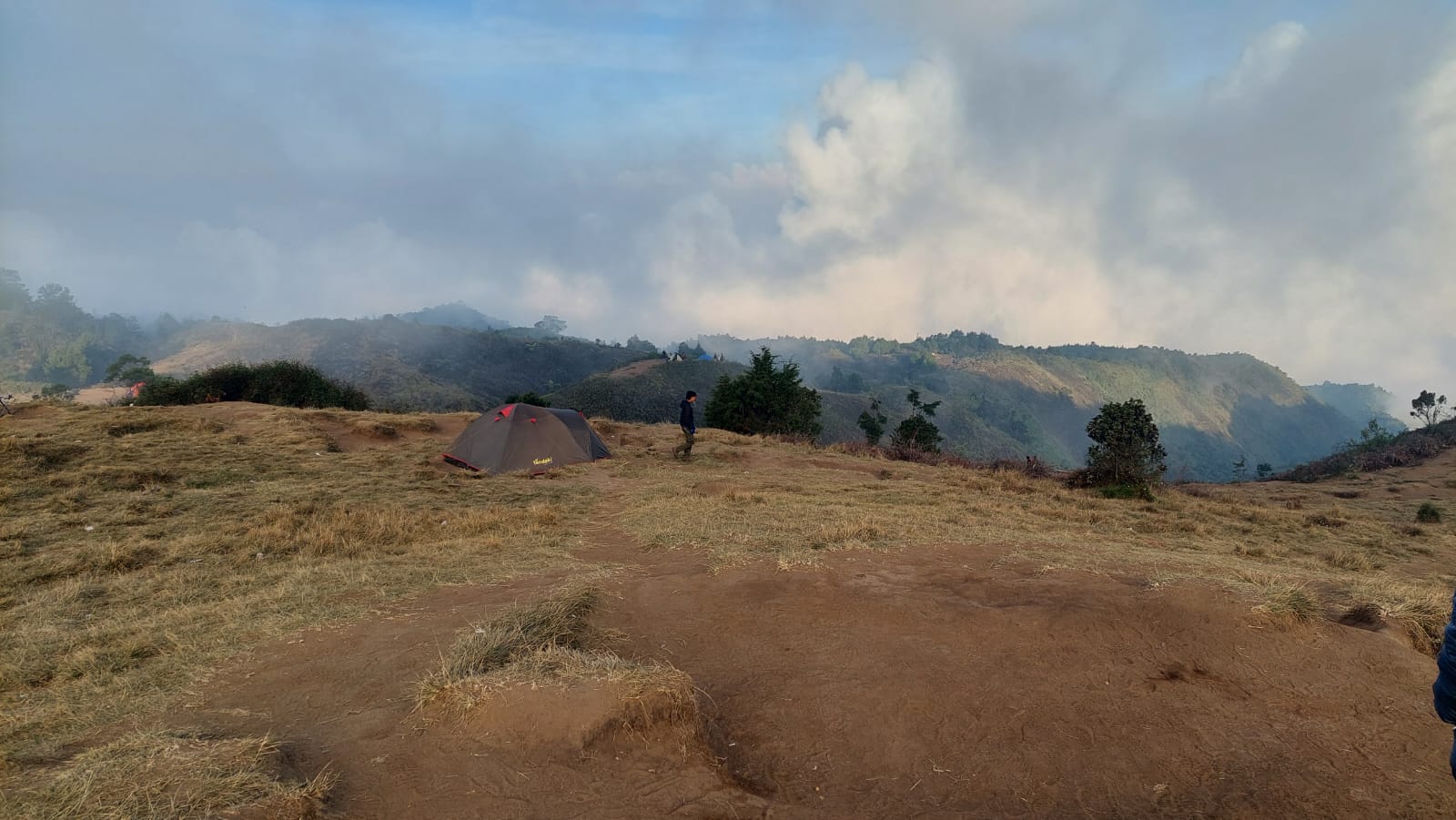 perjalanan ke gunung prau