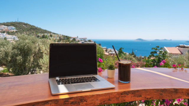 WFO vs WFH mana yang lebih efektif