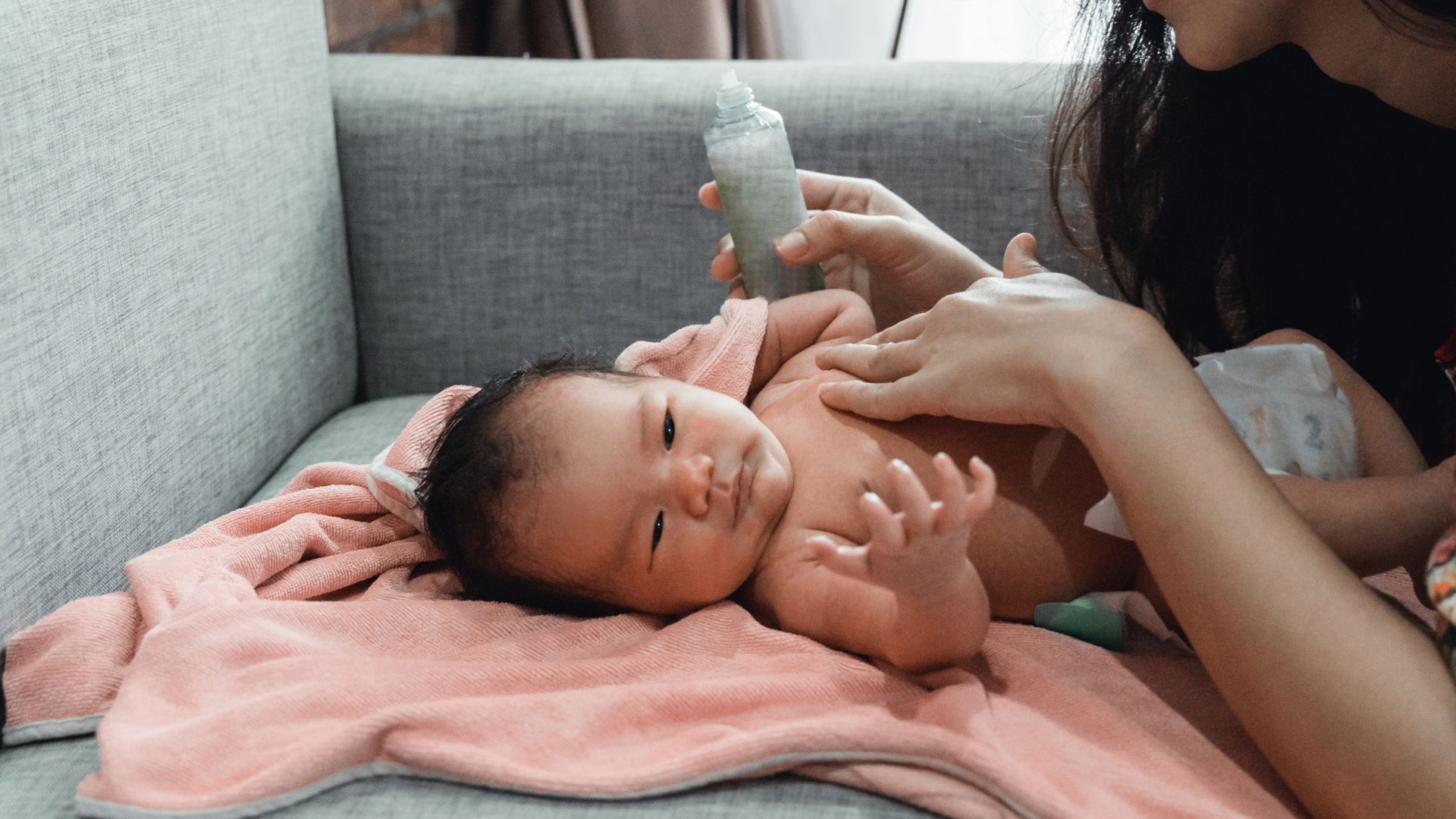 Barang-Barang Bayi yang Mending Kagak Usah Dibeli Karena Ngebahayain