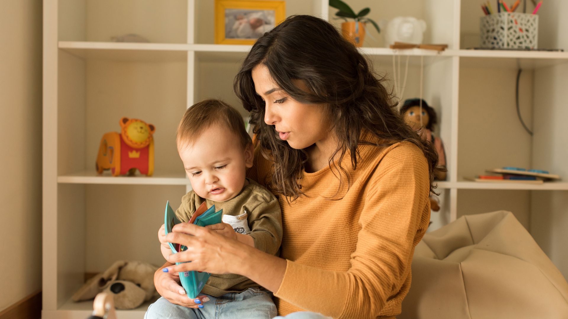 Tren Sad Beige Mom Bisa Ganggu Perkembangan Stimulasi Kognitif Anak?