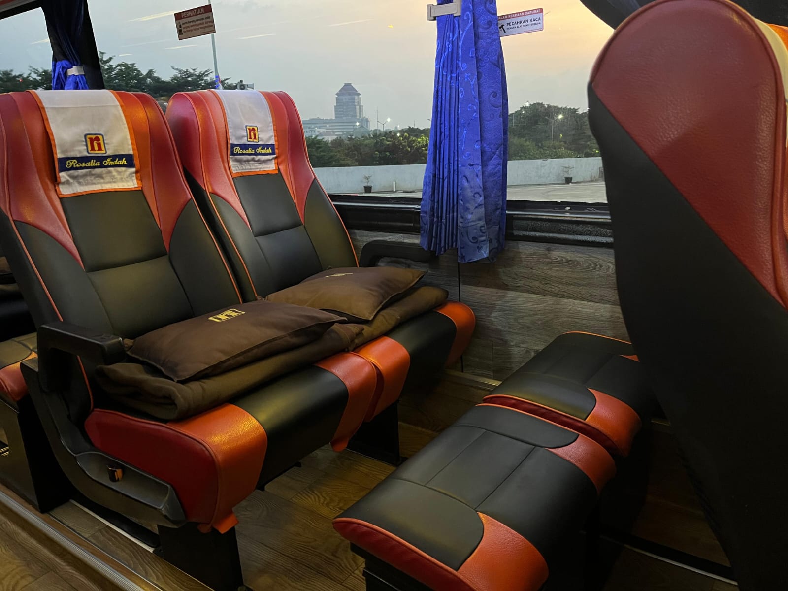 perjalanan ke gunung prau