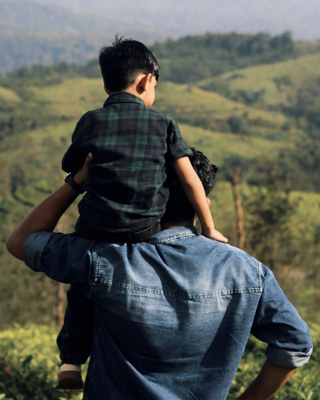 Cara Mempersiapkan Anak Laki-Laki Bapak Menjadi Seorang Suami yang Tangguh dan Penuh Tanggung Jawab