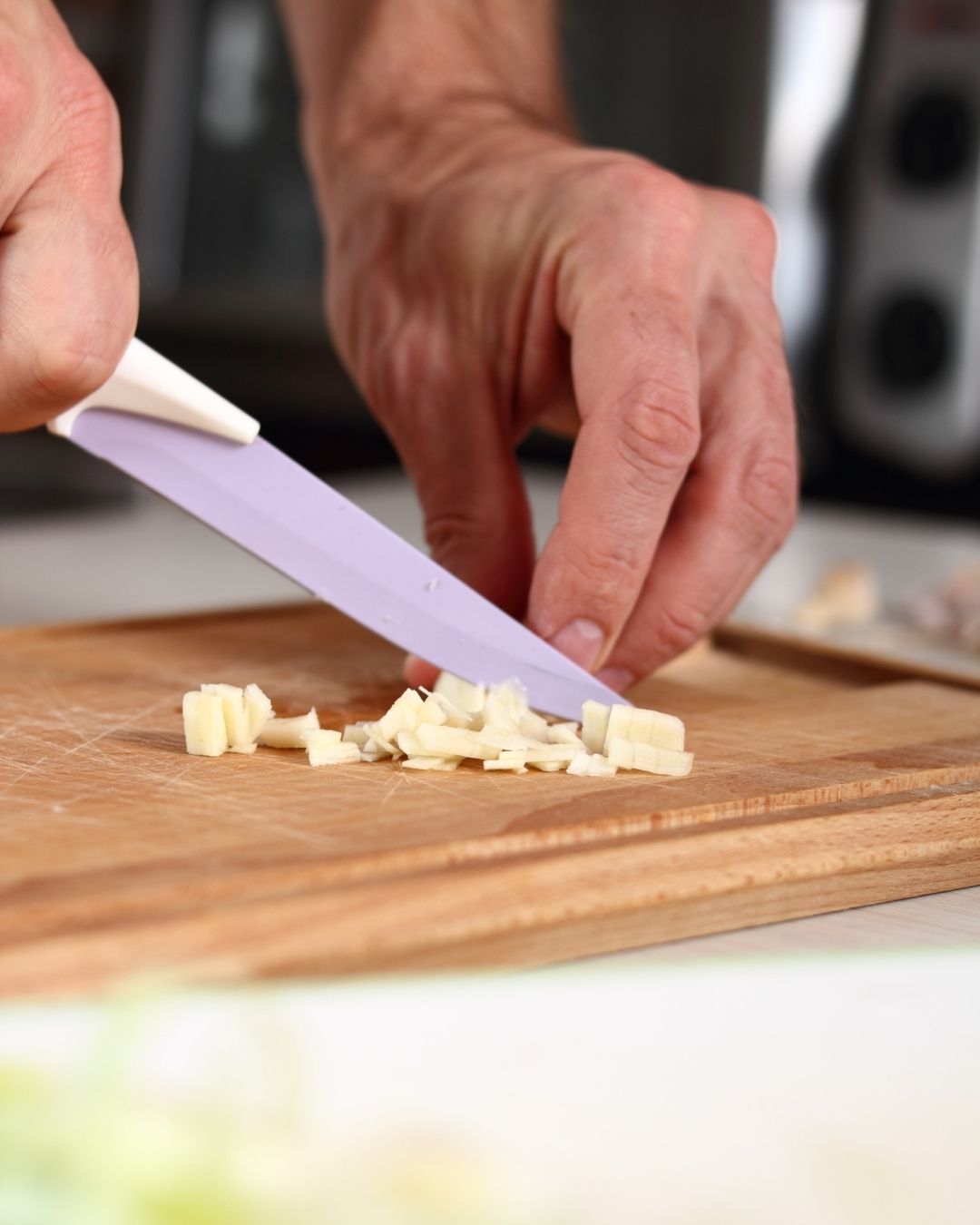 Pak Tau Kagak? Bawang Putih Bisa Punya 4 Rasa Berbeda, Tergantung Cara Motongnya