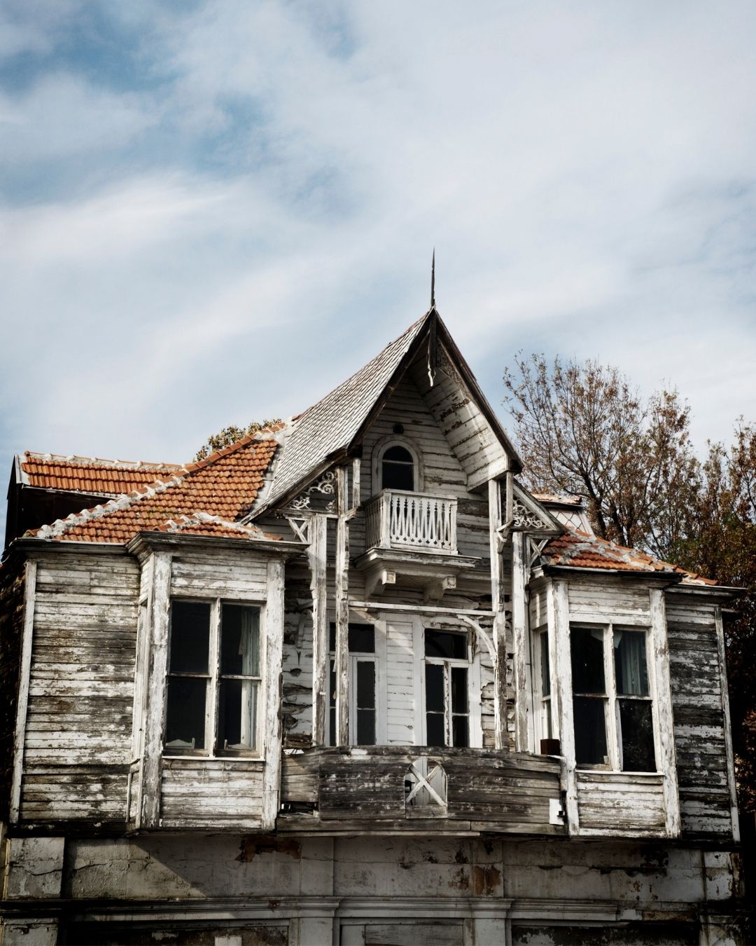 Kenapa Rumah yang Gak Dihuni Lebih Gampang Rusak?