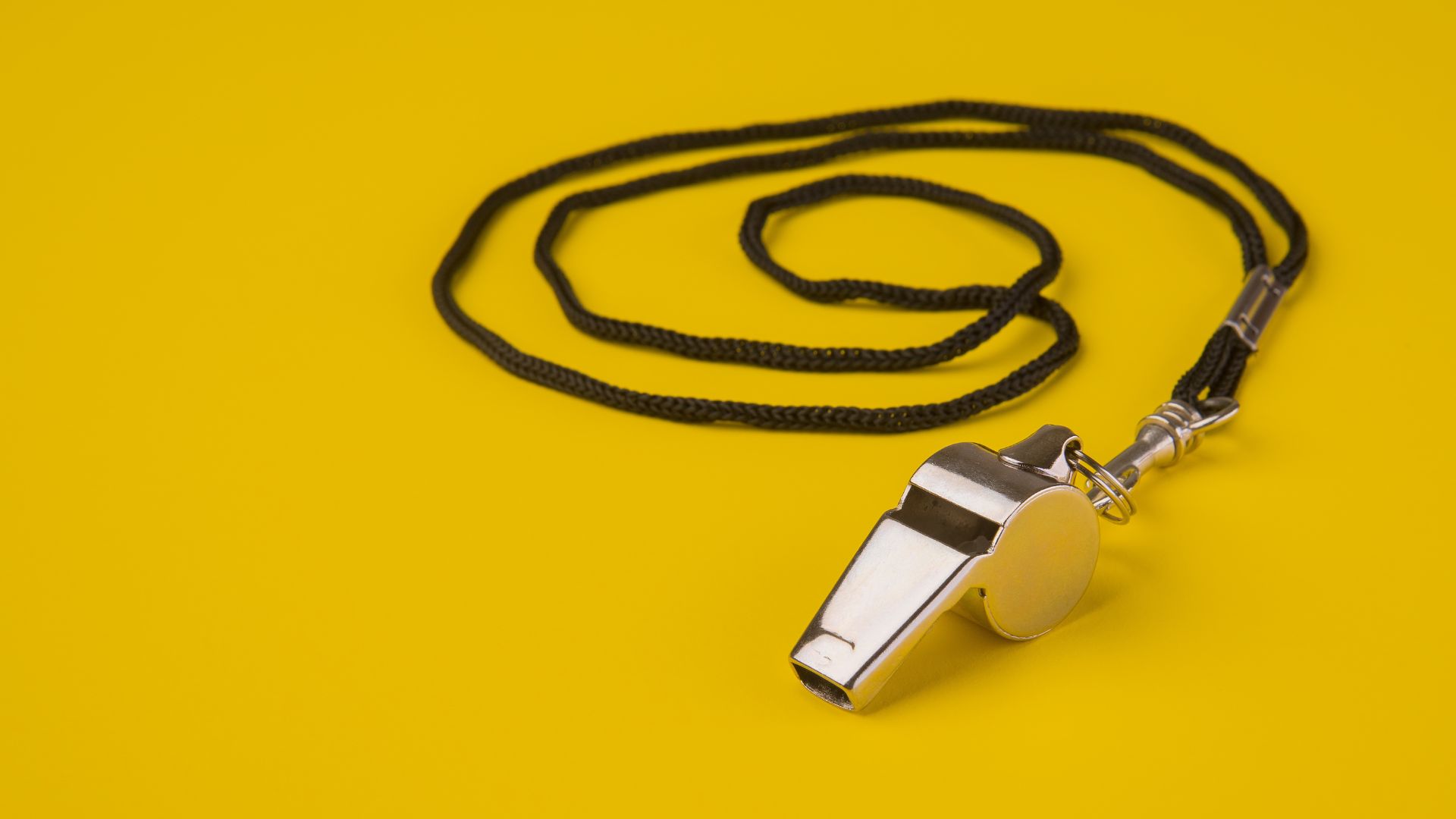 Macem-Macem Isi Tas Siaga Bencana yang Warga Kudu Siapin di Rumah