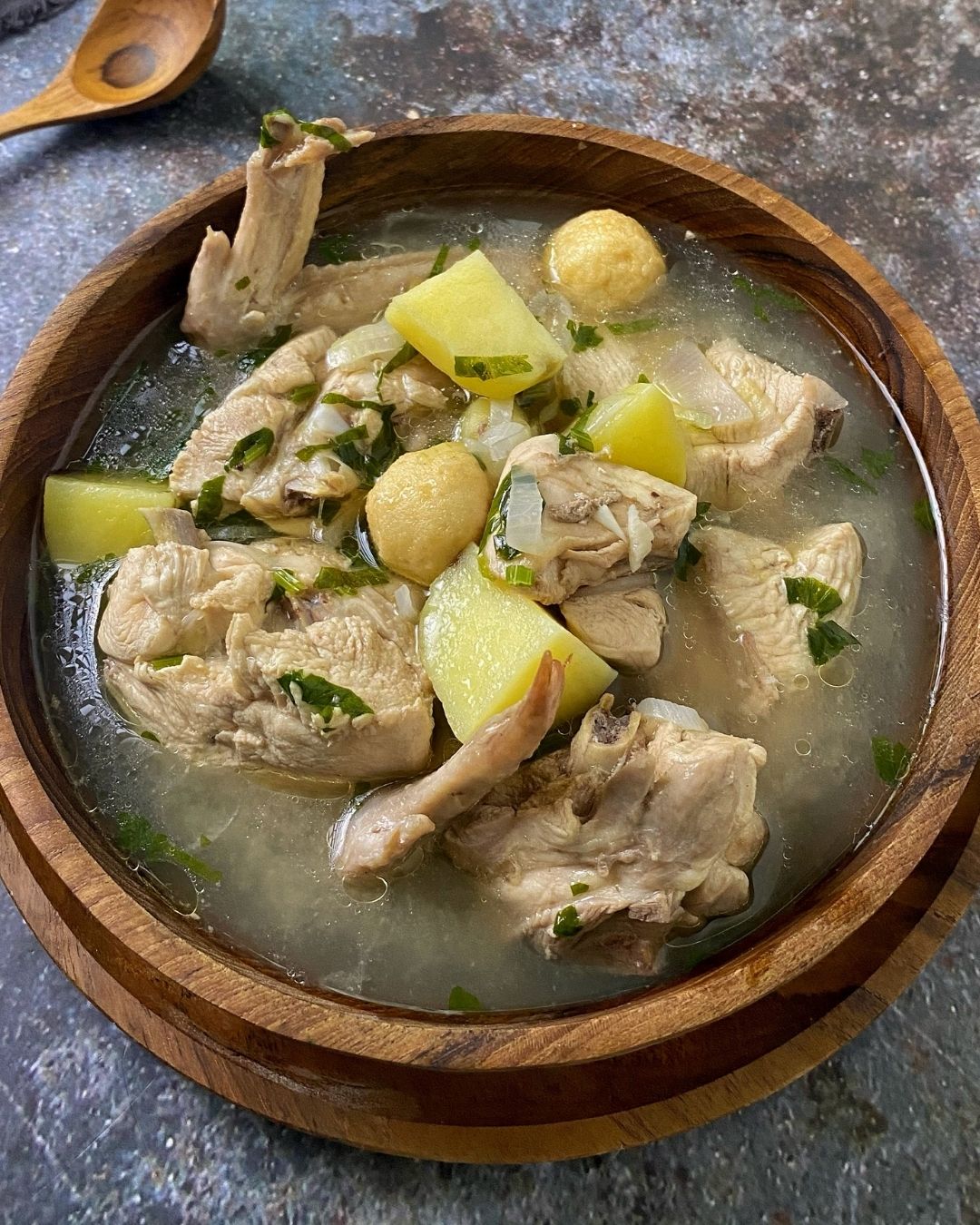 Rekomendasi Makanan Sehat yang Bisa Disajikan Pas Acara Tahun Baru