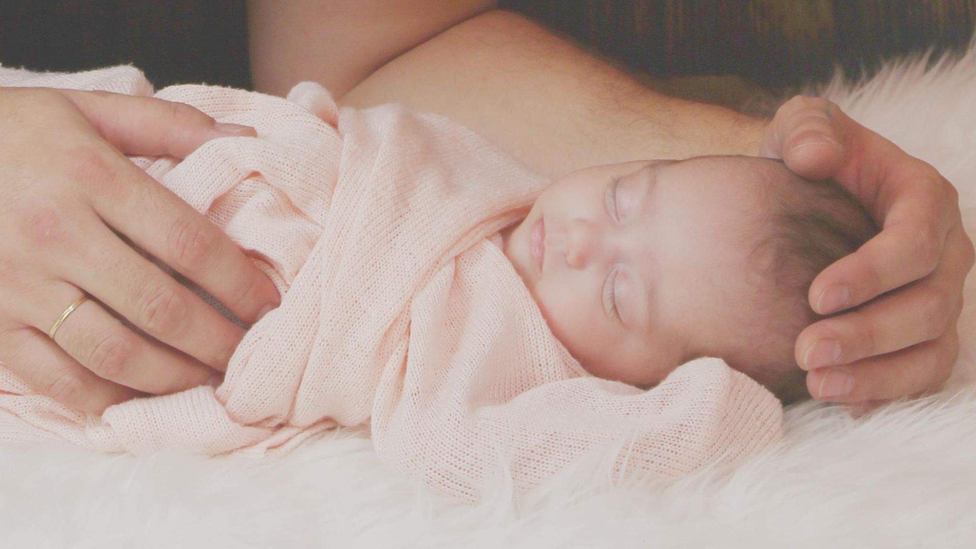 Barang-Barang Bayi yang Mending Kagak Usah Dibeli Karena Ngebahayain