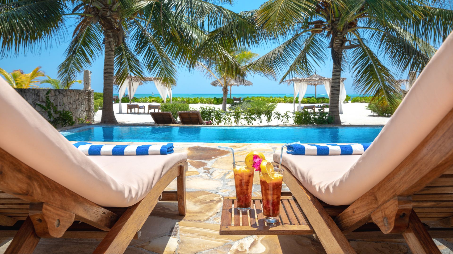 ide-usaha-industri-kreatif-paket-wisata