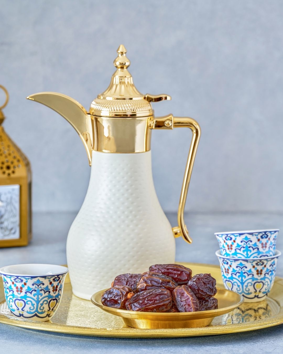 Arab Saudi tradisi ngopi